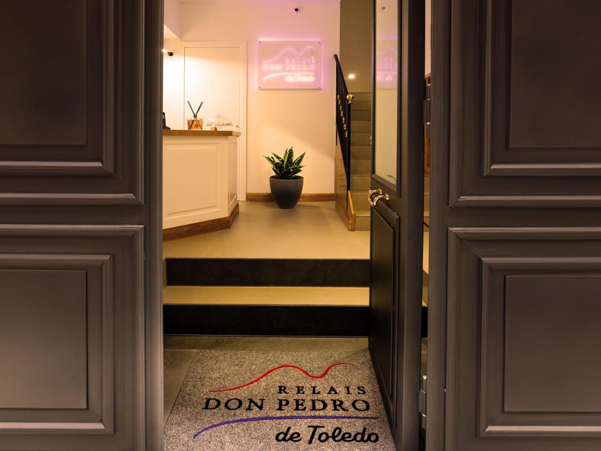 Relais Don Pedro De Toledo Hotell Neapel Exteriör bild